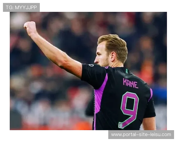 拜仁更衣室赛后：凯恩鼓励队友保持信心